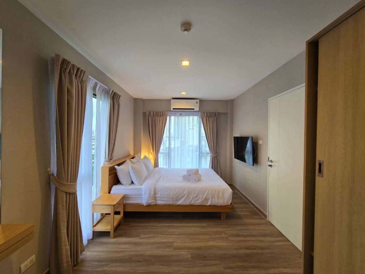 Park 19 Hotel Bangkok Esterno foto